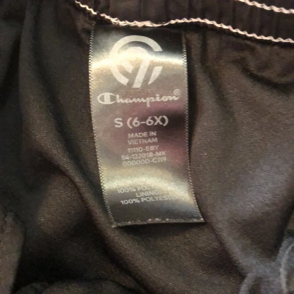 CHAMPION Girls’ Black Running Shorts - Picture 7 of 9